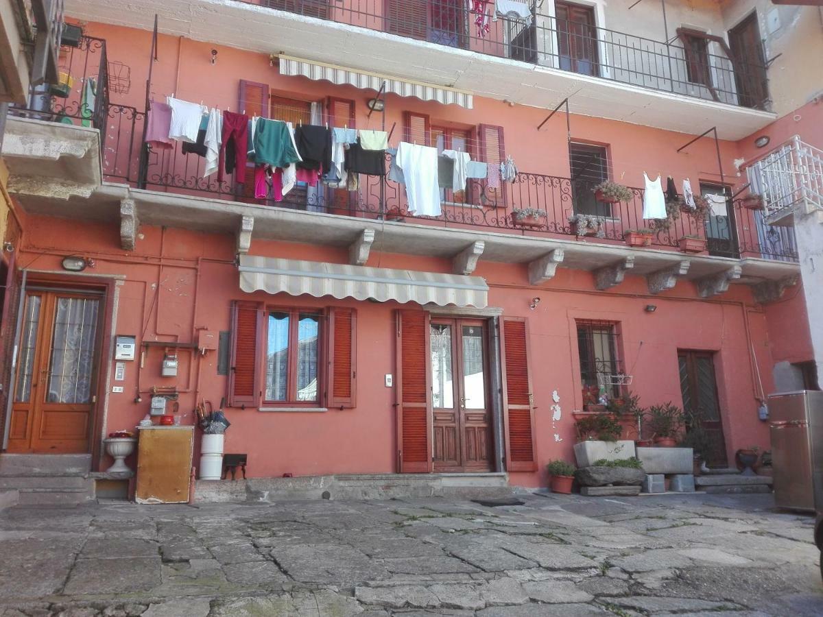 La Casa Di Nuvola Lejlighed Massino Visconti Eksteriør billede
