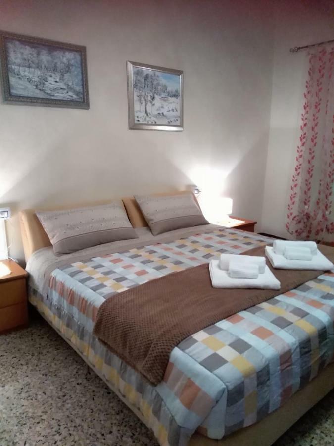La Casa Di Nuvola Lejlighed Massino Visconti Eksteriør billede